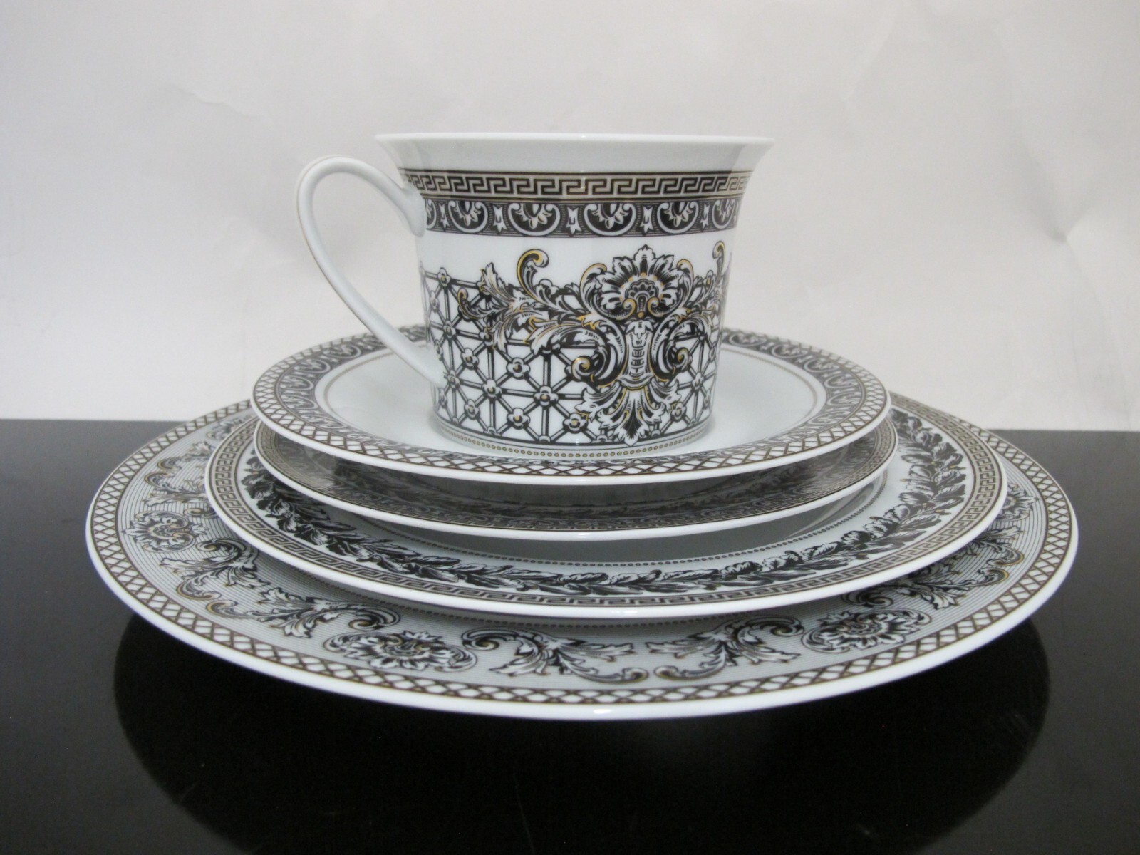 VERSACE Rosenthal MARQUETERIE Black & Gold 5pc Dinner Salad Plate Cup Saucer Set