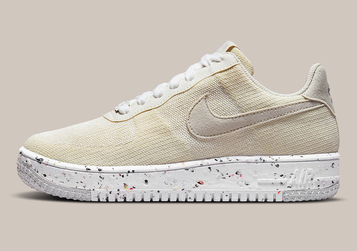 Женские кроссовки Nike Air Force 1 Crater Flyknit Low Light Cream II Sail DC7273-200 sz 9