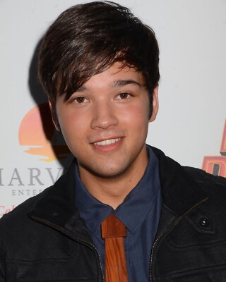 NATHAN KRESS 8x10 PHOTO *