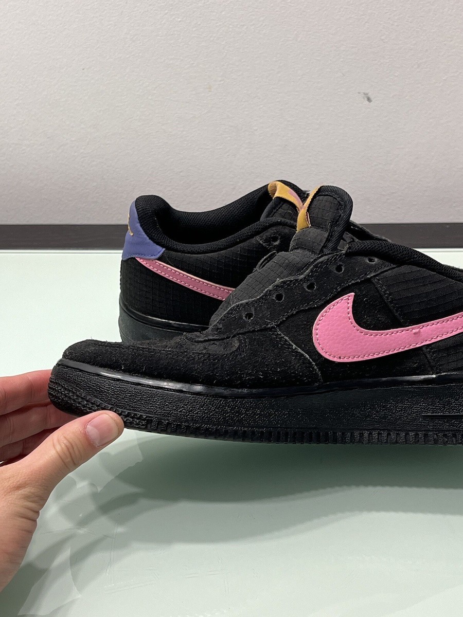 black flamingo af1