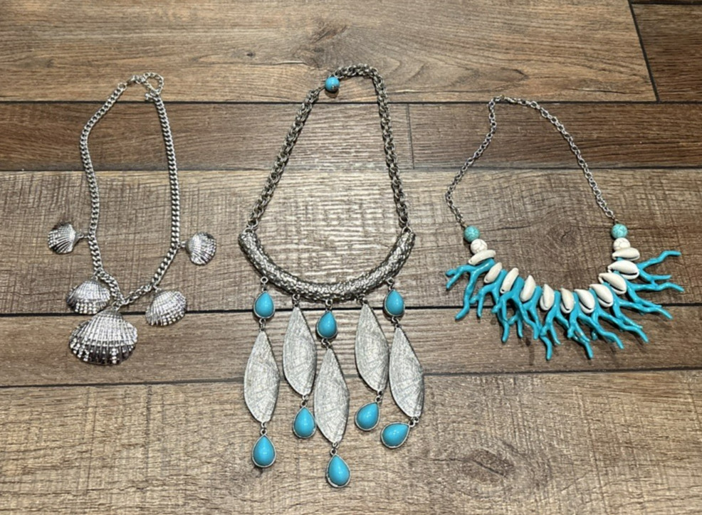 3 Silver Tone Statement Necklaces Shells Seashell… - image 1