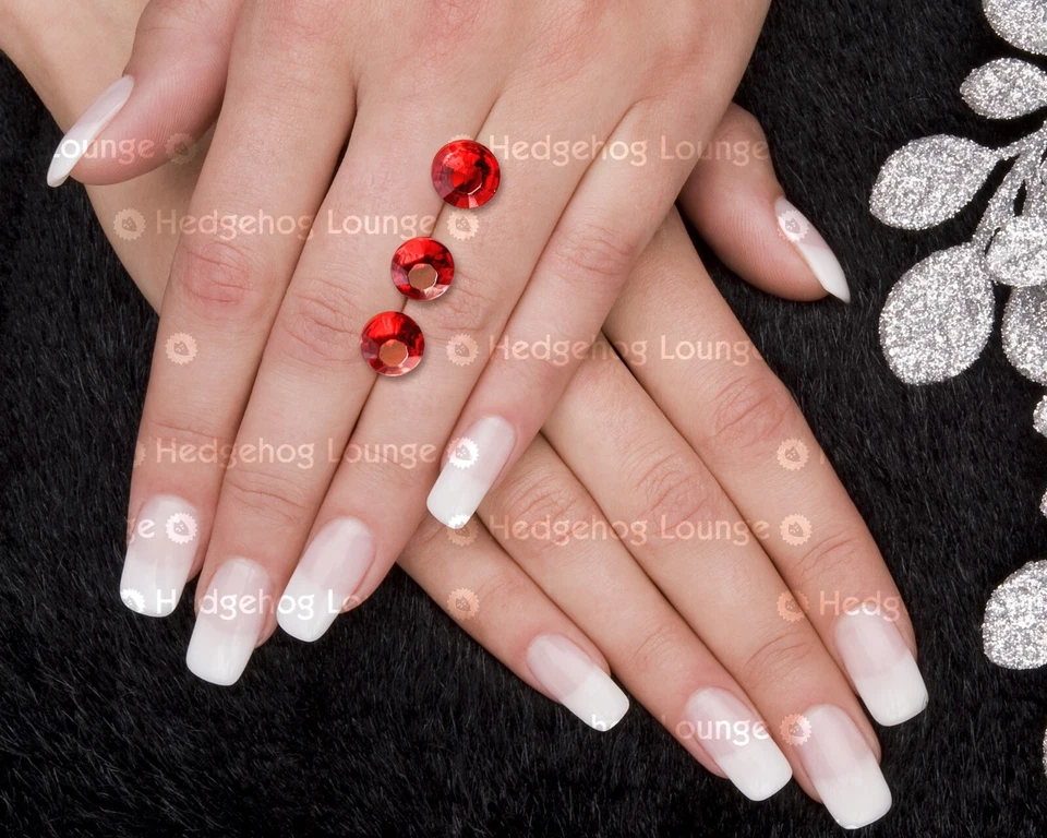 350pc Round 4 Carat 0.4inch 10mm Diamonds Confetti, Christmas Red Acrylic Gems - Image 3 of 4