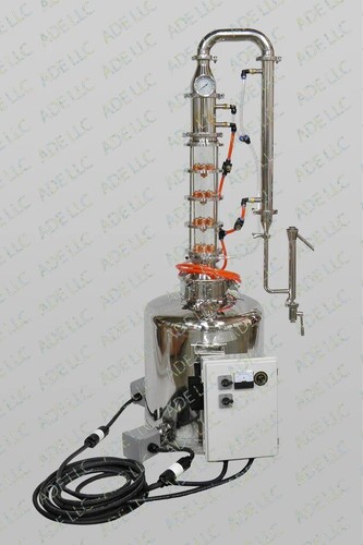 26 Gal. Moonshine Still w/4" Borosilicate Glass 4 Plate Column, Cooling & Heat