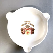 Club Macanudo Ceramic Cigar Ashtray White Gold Logo Lounge Bar Man Cave Decor