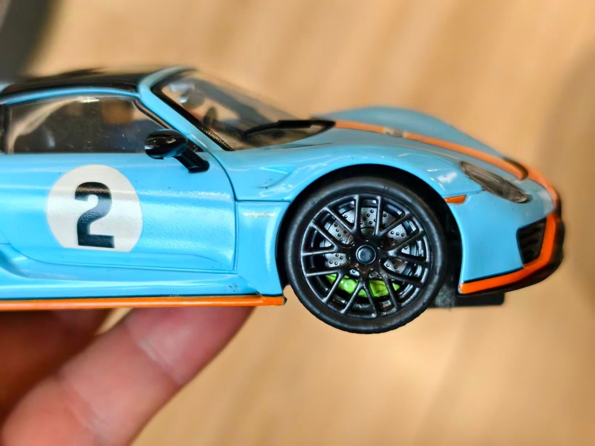 Carrera Digital 132 Porsche 918 Spyder mit Tuning 30698 (Gebraucht) in