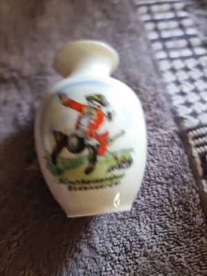 2x Porzellansouvenir, Baron Münchhausen  und Klosters Loccum. Vintage 