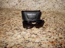 Vintage Women's Sunglasses Large Plastic Italy RG 67201 ROMEO GIGLI BLACK