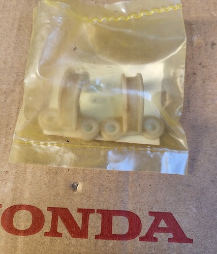 Tubo freno posteriore guida usato,morsetto Honda... - Foto 7 di 7