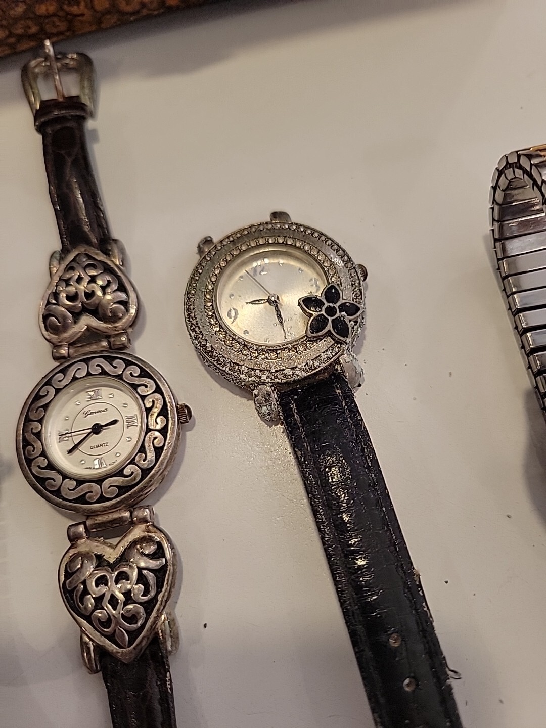 Eatate Find Small Alligator Jewelry Box With Lot Of 10 Vintage Ladies