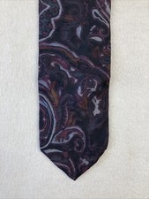 Men's Tie Purple Paisley By J.T. Beckett 100% Silk Made In USA 55” GUC