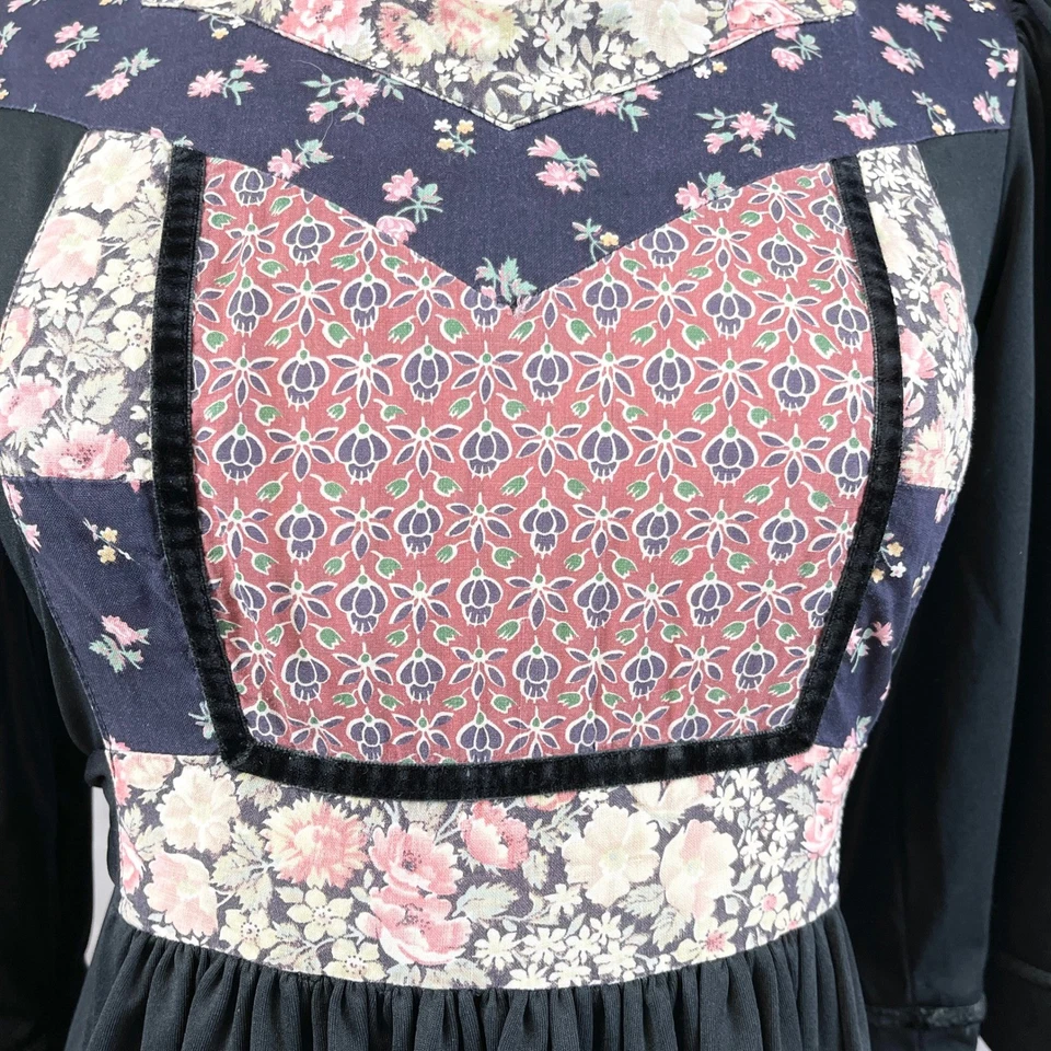 VTG 70s Young Edwardian Arpeja Prairie Dress Small Patchwork Folk Cottage Boho - Image 3 of 4