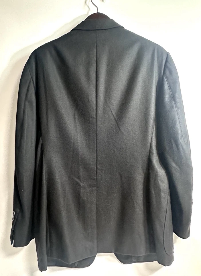 Abrigo deportivo Tom Ford 100 % cachemir negro EU 58R/US 46R precio de venta sugerido por el fabricante 7450 USD Foto 2 de 4