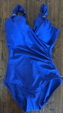 Miraclesuit One Piece Swimsuit Color Azul Blue Scoop Back Underwire Size 8