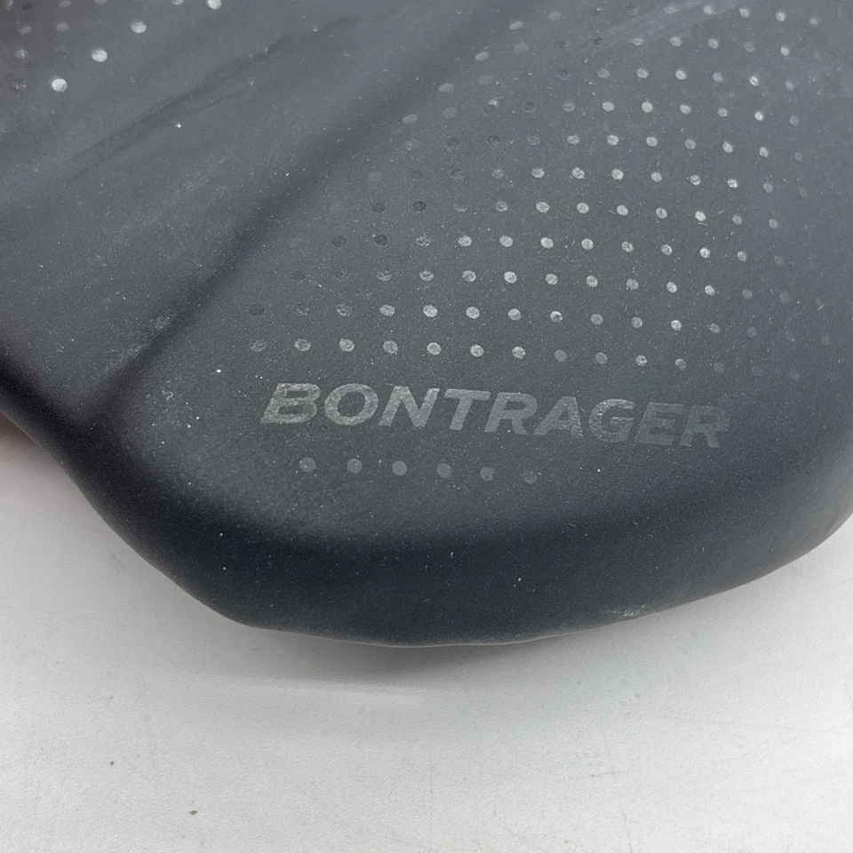 Bontrager Arvada 马鞍黑色 270 毫米 By 138 毫米 非常好的自行车座椅 — 第 2/4 张图片