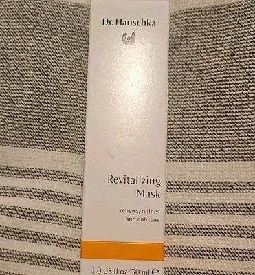 Dr. Hauschka Revitalizing Mask Exp 07/26