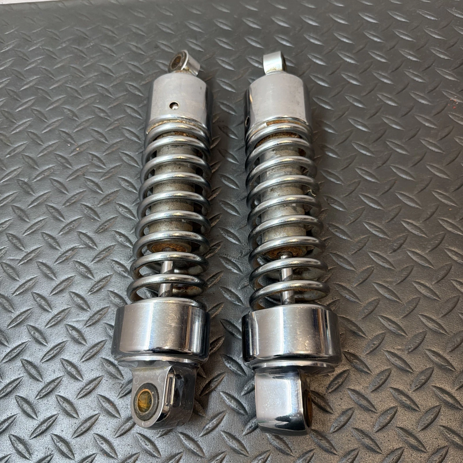 92-04 2001 Suzuki Intruder 800VS VS800 OEM Rear Suspension Back Shock Absorbers