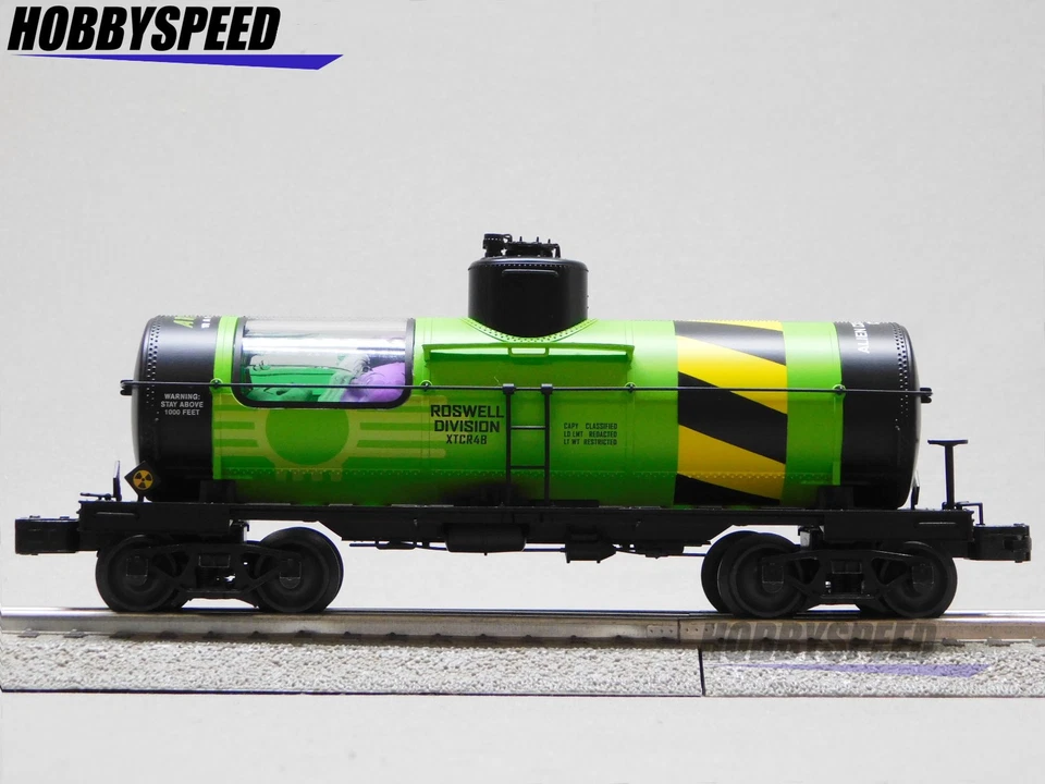 LIONEL AREA 51 8K GALLON TANK CAR #XTCR4B O GAUGE alien containment 2526230 NEW - Image 4 of 4