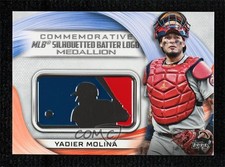 2022 Topps Series 1 MLB Logo Medallion Commemorative Relics Yadier Molina 8j4