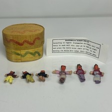 Vintage Guatemalan Worry Wish Stress Dolls Wooden Box With 6 Tiny Mini Handmade