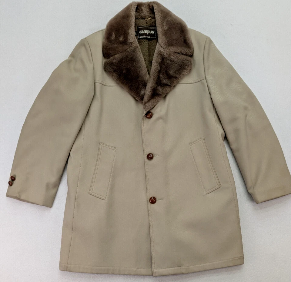 Vintage 60s 70s Men's Winter Coat Campus Studio One Faux Fur Lined Size 44 - Image 2 of 4
