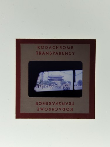 Vintage anni 50 Kodak bordo rosso 35 mm trasparenza, Seoul Corea US Army convoglio - Foto 2 di 4
