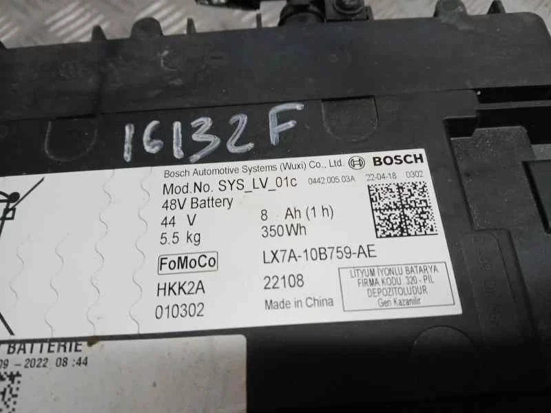 LX7A10B759AE Battery for 2018 Ford Focus St-Line 4863431 - Image 2 of 4