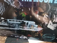 Moebius Moonbus  model kit