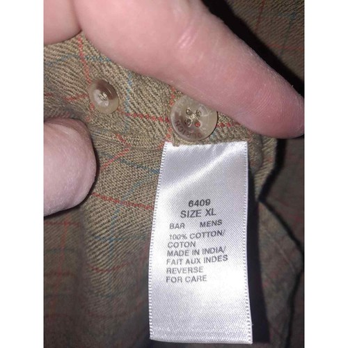 Vintage Woolrich Tan, Red and Blue Button Up Shirt 100% Cotton Size XL - Picture 5 of 6