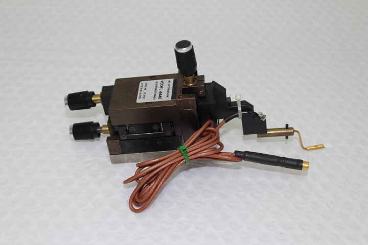 4923 MC Systems 4440 Micropositioner