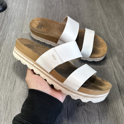 Reef Platform Sandals womens size US 9 White Cushion Vista Natural Cork Slide