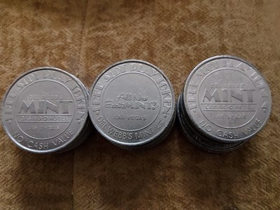 L0T 0F 15 VINTAGE FREE PLAY SLOT TOKENS DEL WEBB'S MINT HOTEL CASINO  LAS VEGAS 