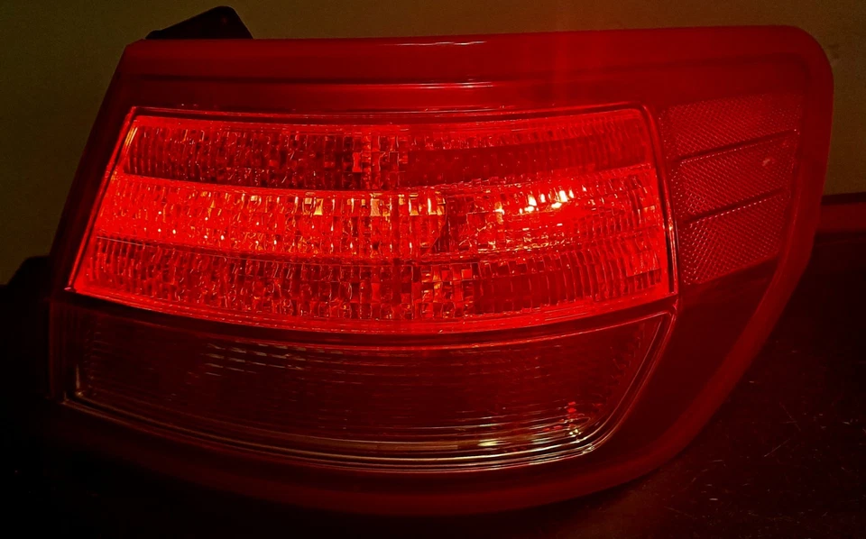 *TESTED* 2010-2012 Lincoln MKZ LED Tail Light Passenger Right Side 2011 Foto 2 de 4