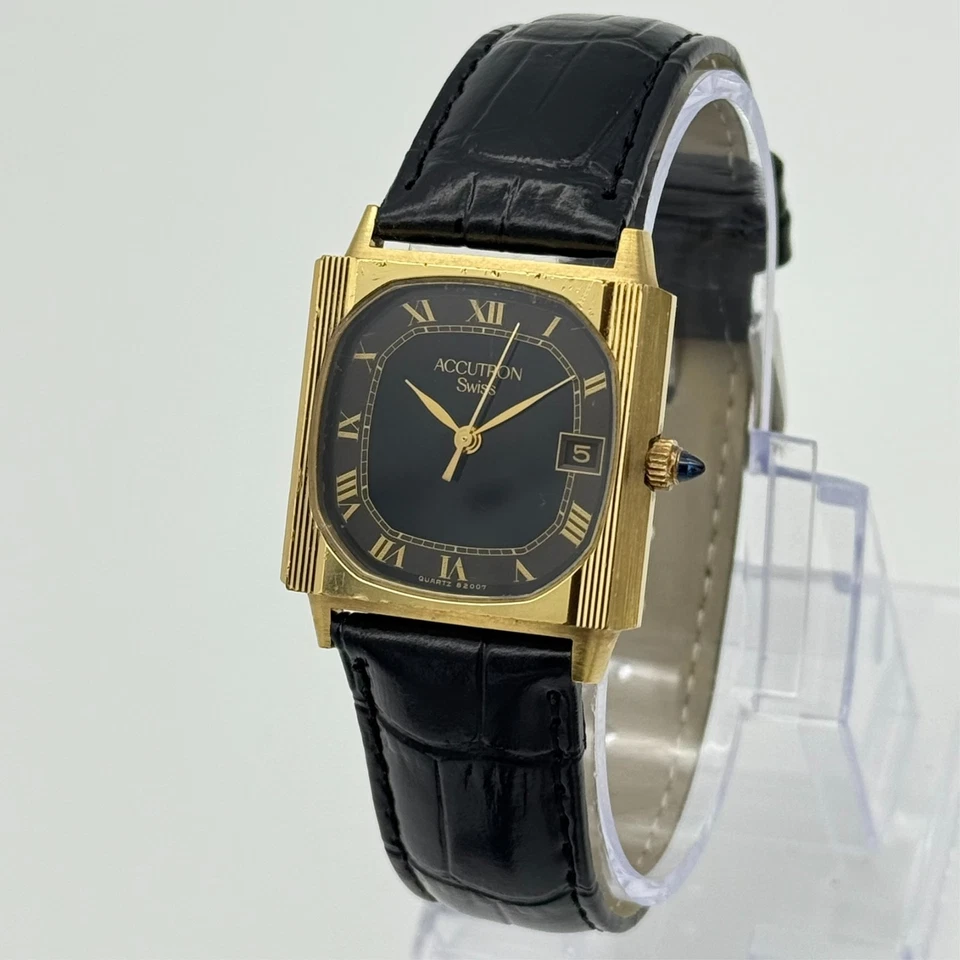 Vintage 1982 Men's ACCUTRON Bulova Swiss Quartz Gold Tone Watch, 30mm, Leather - Image 2 of 4