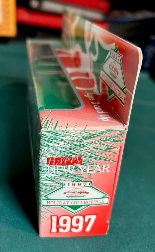 1997 Matchbox Christmas Hauler 1 of only 500 Made 1997 Holiday Collectible - Image 4 of 4