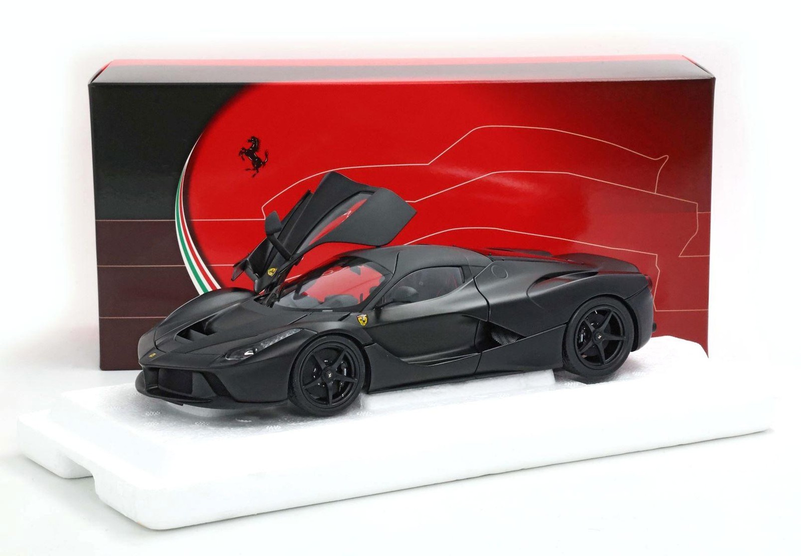 BBR Ferrari Laferrari 2013 1:18 BBR182242