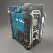 Makita BMR102 Cordless 18v Jobsite FM/AM Radio - WORKING - MISSING ANTENNA