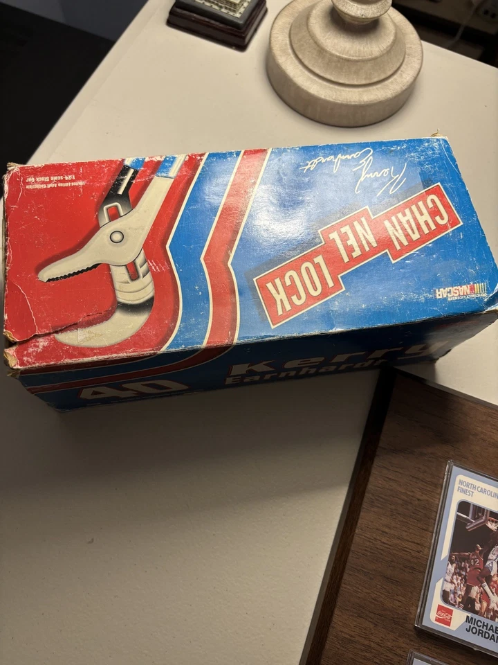 Action Kerry Earnhardt Channellock 1999 1/24 Foto 3 de 3