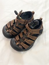 KEEN Newport H2 KID Size 8 Waterproof Brown Trail Hiking Summer Sandals Boy/Girl