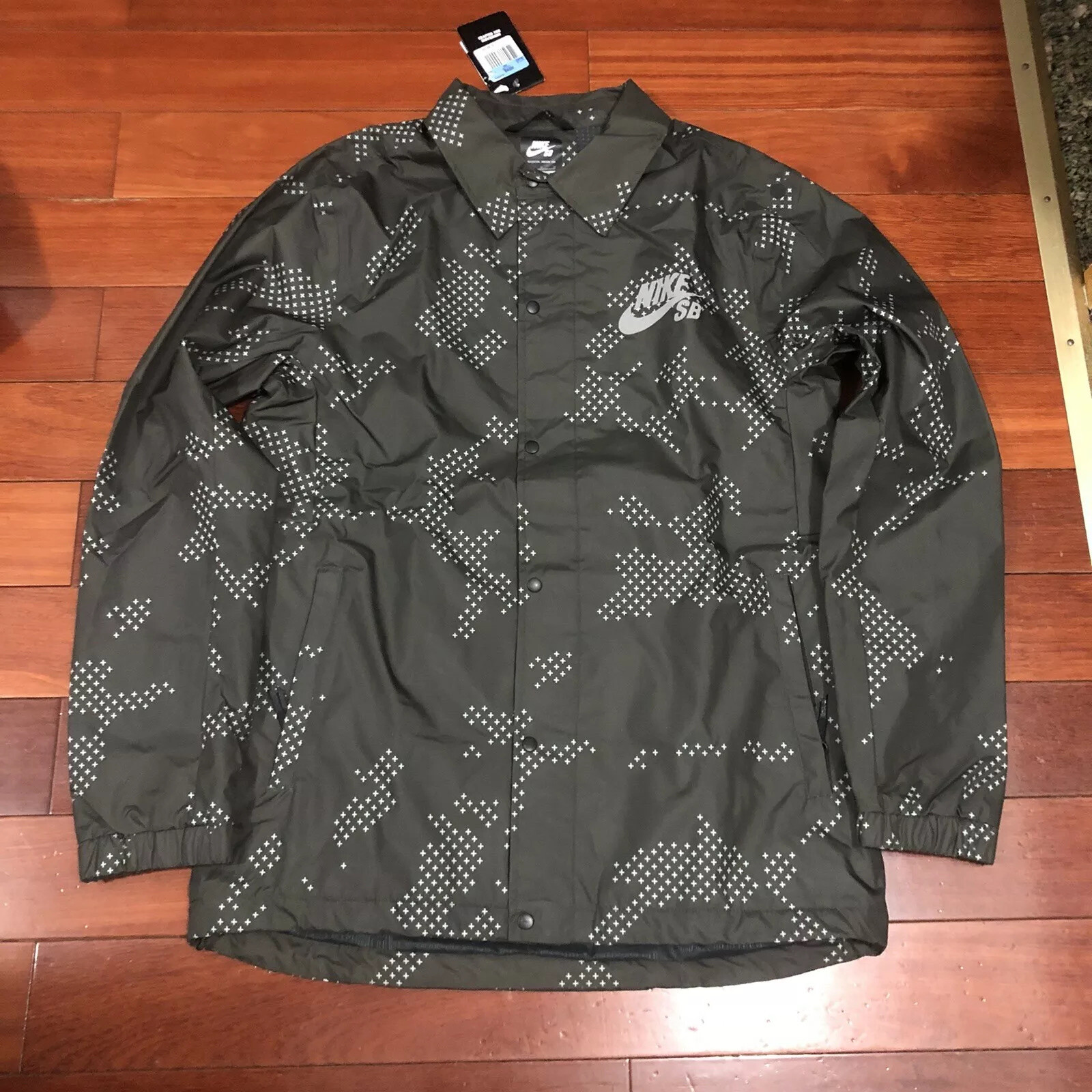 nike sb assistant coaches snowboard jacket