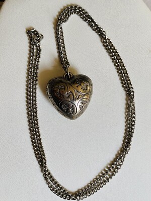 Vintage Sterling Silver Heart Pendant Interesting Texture 1