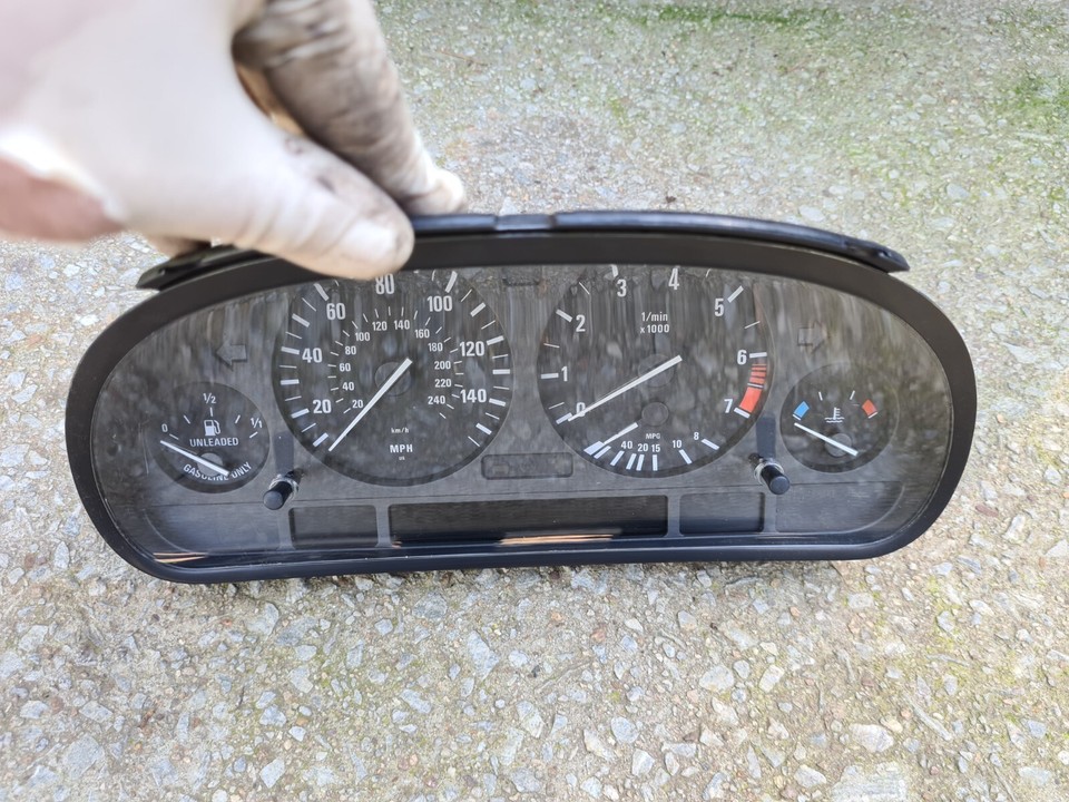 BMW E39 9903 525i 528i 530i Instrument cluster OBC Version 62116942197