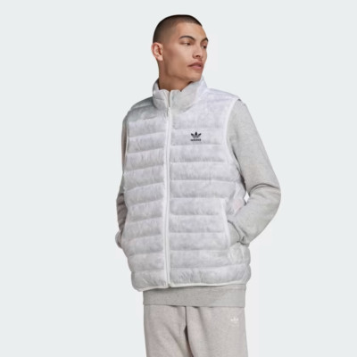 MEN'S S   ADIDAS ORIGINALS WHITE ESSENTIALS+ MADE WITH NATURE VEST Puffer