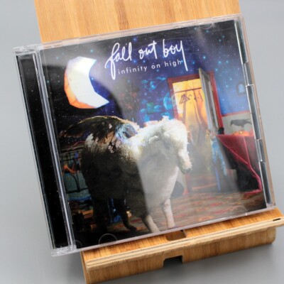 Fall Out Boy フォールアウトボーイ　直筆サイン入りCD Fall Out Boy フォールアウトボーイ 直筆サイン入りCD - メルカリ