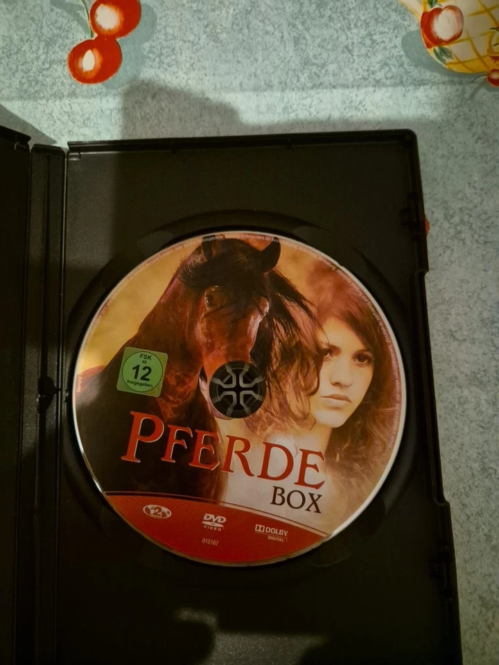 Pferde Box 2DVD's Das Wunderpferd + Mein liebstes Fohlen /Sehr Gut Familienfilm - Bild 3 von 3