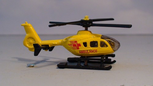 Hubschrauber 1:160 mit Motor schwebender Helicopter mit Unterflurantrieb - Bild 4 von 7