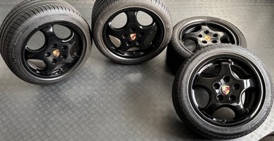 Porsche 911 964 Cup 1 7+8 x 17 Alufelgen 96536212401 96536212601 5x130 rims