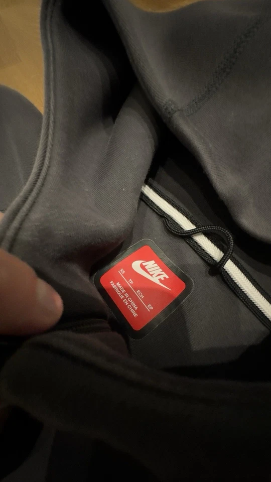 Nike Tech Fleece, Foto 3 von 4