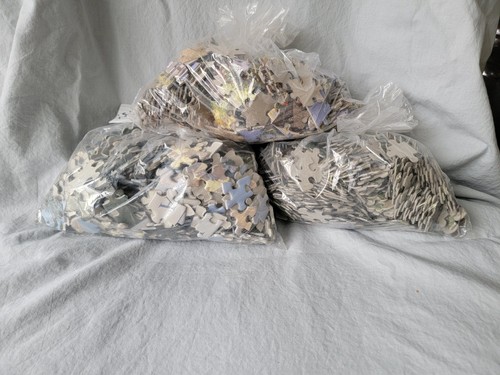 1.95 lbs of Random Puzzle Pieces for Crafting