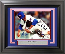 Nolan Ryan Signed Framed 8x10 Photo Rangers Fight vs. Robin Ventura PSA/DNA