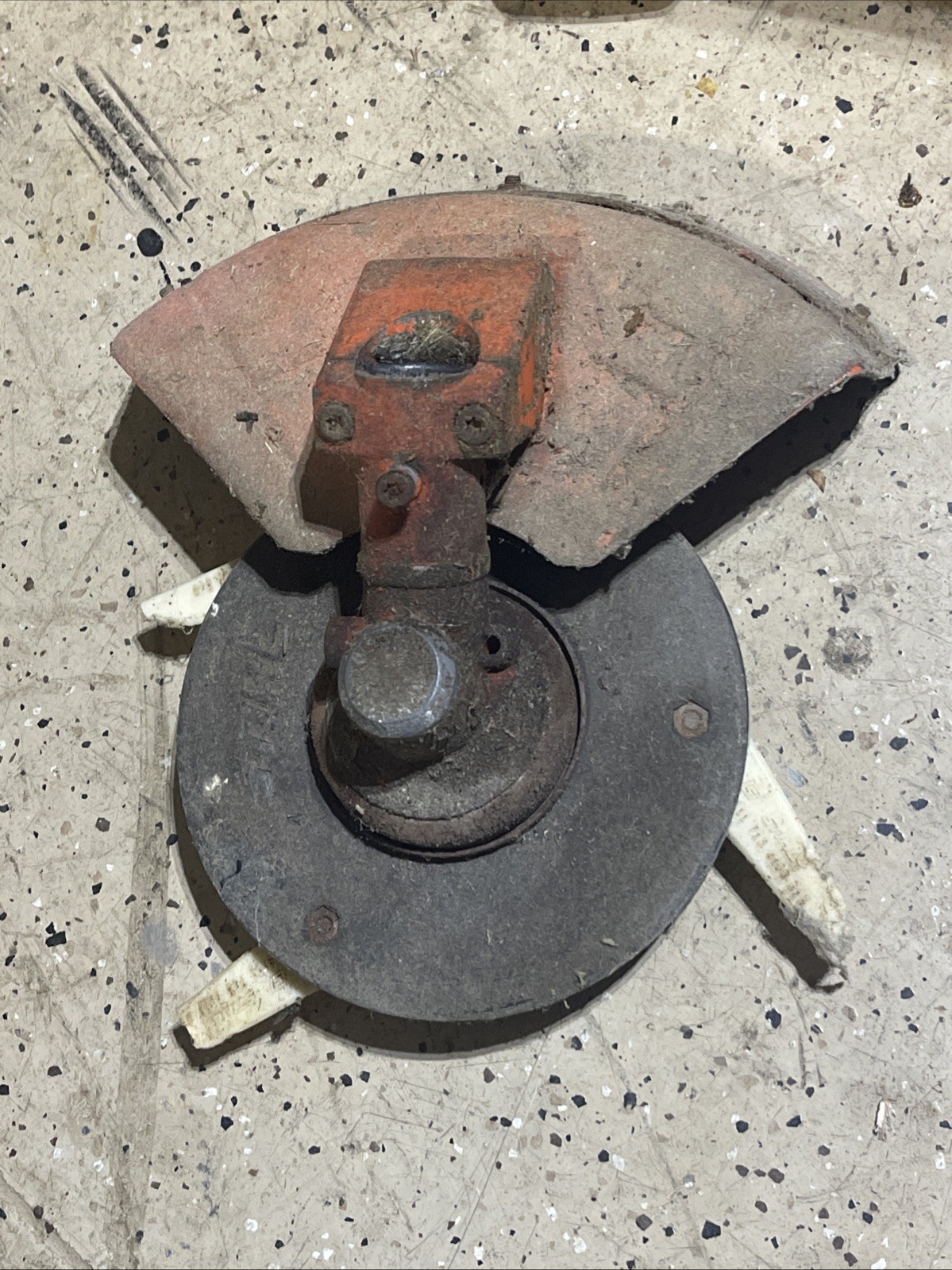 STIHL OEM   FS86 and More  Gear Head Assembly With Polycut Attached Metal Guard